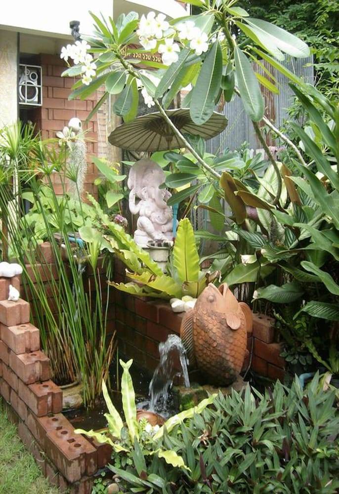 Baan Pim 1