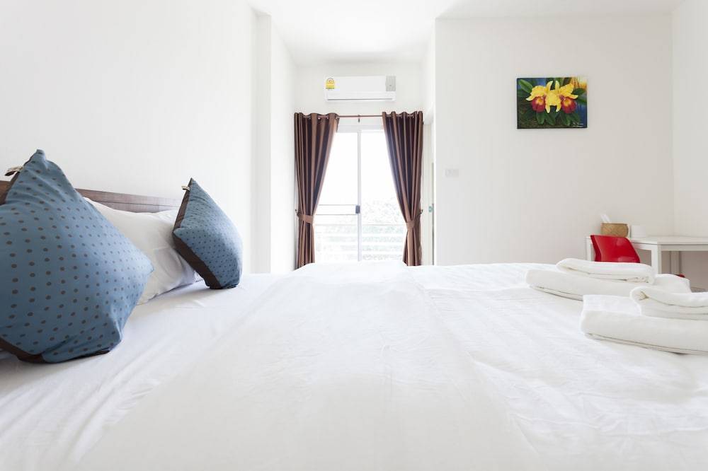 The Passion Hotel 2