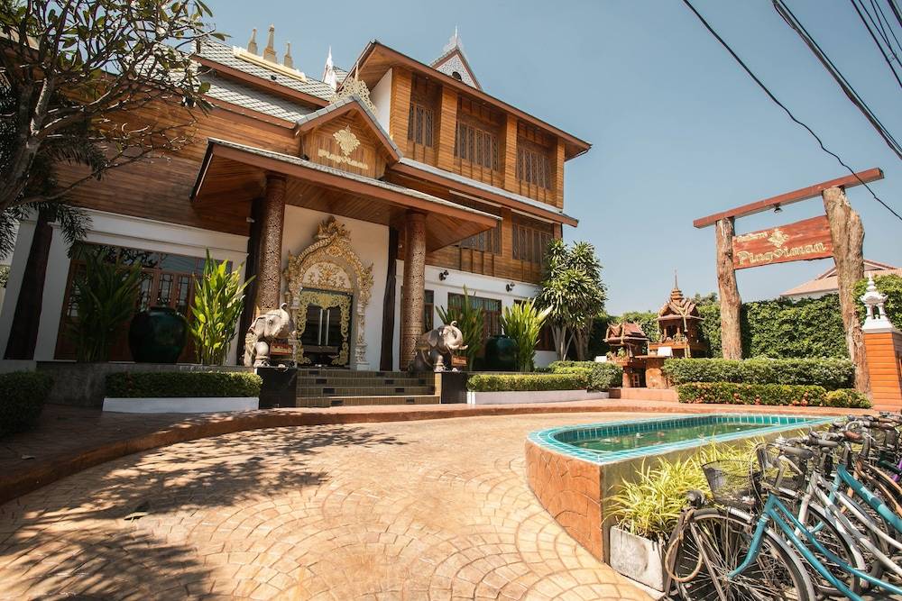 Pingviman Hotel 1