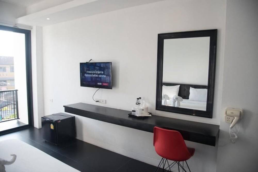 Azz Hotel 2