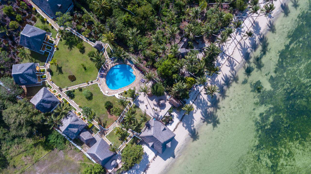 Filao Beach Resort by Sansi 2