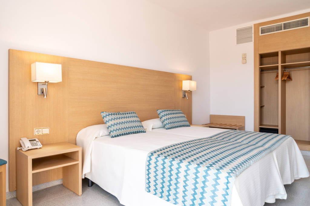 Hotel Riutort 2