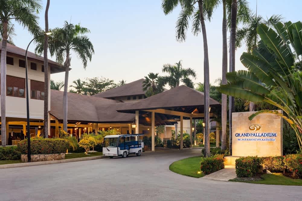 Grand Palladium Palace Resort Spa & Casino - All Inclusive 2