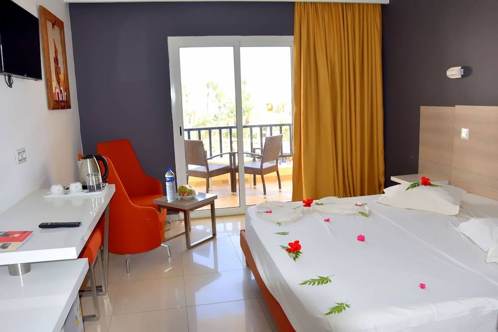 Eden Star Resort 2