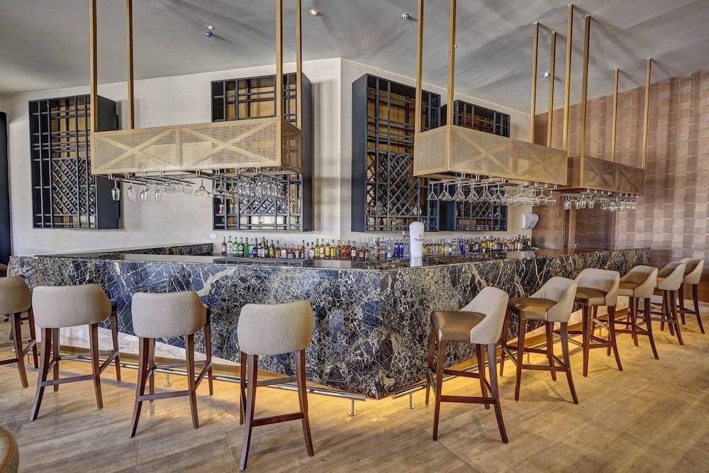 Royalton Bavaro, An Autograph Collection All-Inclusive Resort & Casino 2