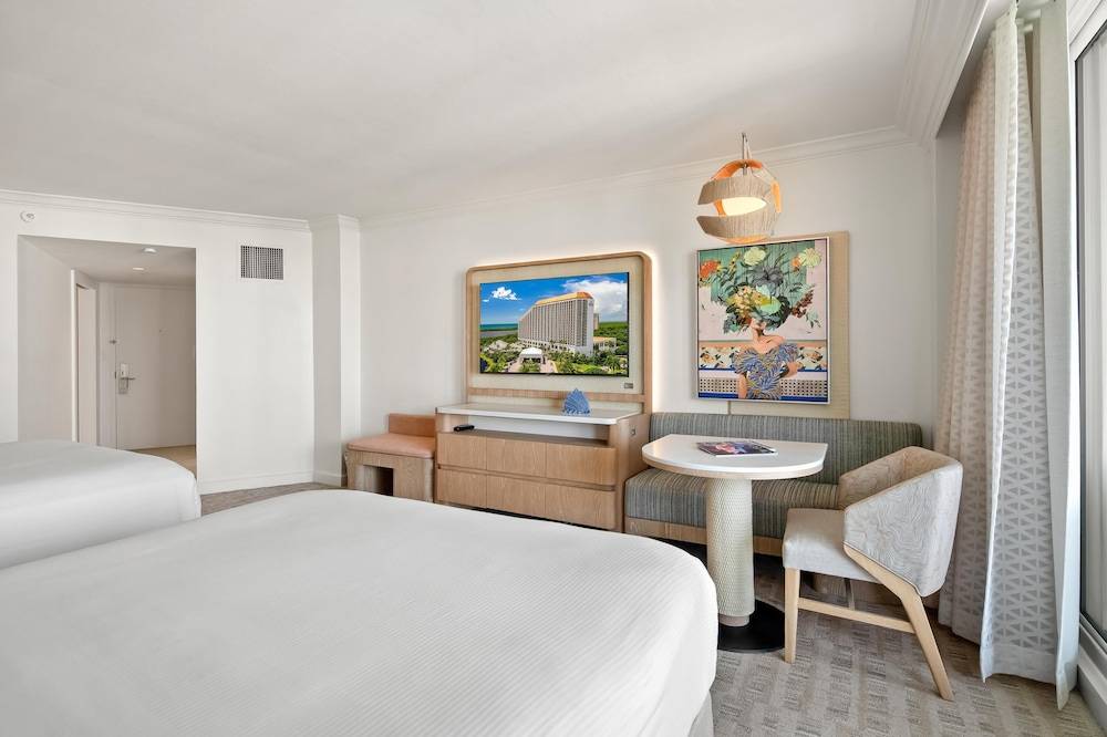 Naples Grande Beach Resort 2