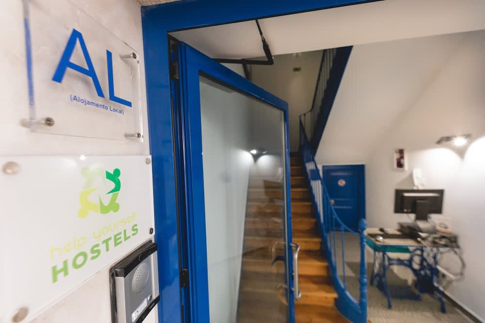 Help Yourself Hostels - Parede 2