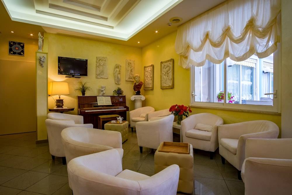 Hotel Villa dei Fiori - sul mare con piscina 2
