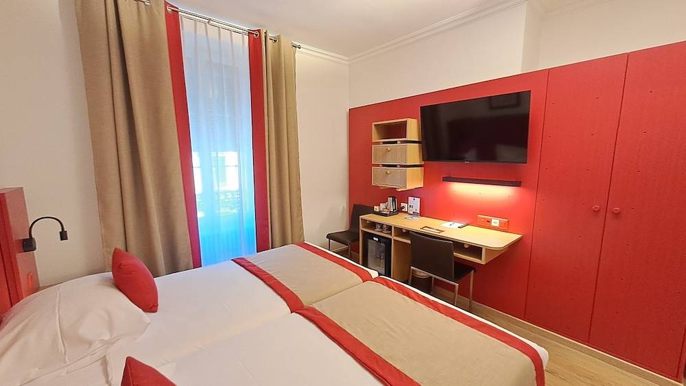 Hotel International & Terminus 2