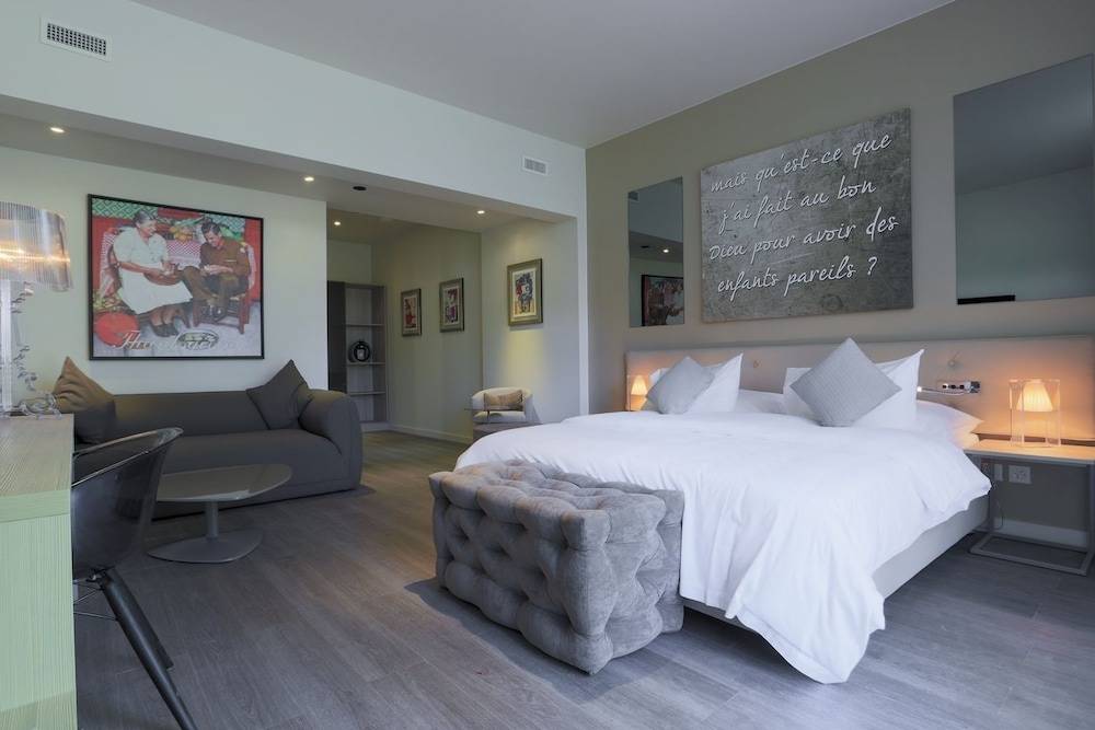 Chez Maman Hotel & Restaurant 2