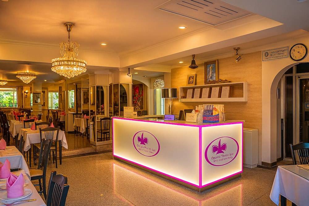 Orchid Hotel and Spa Kalim Bay 2