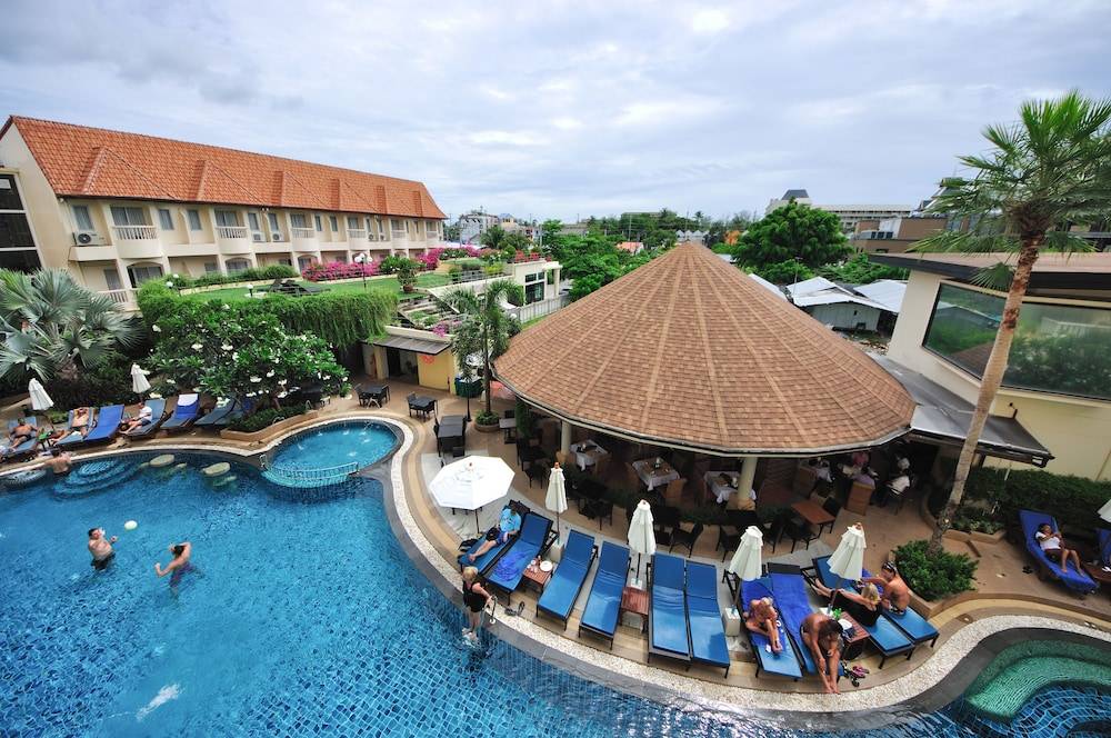 Palmyra Patong Resort Phuket - SHA Extra Plus 1