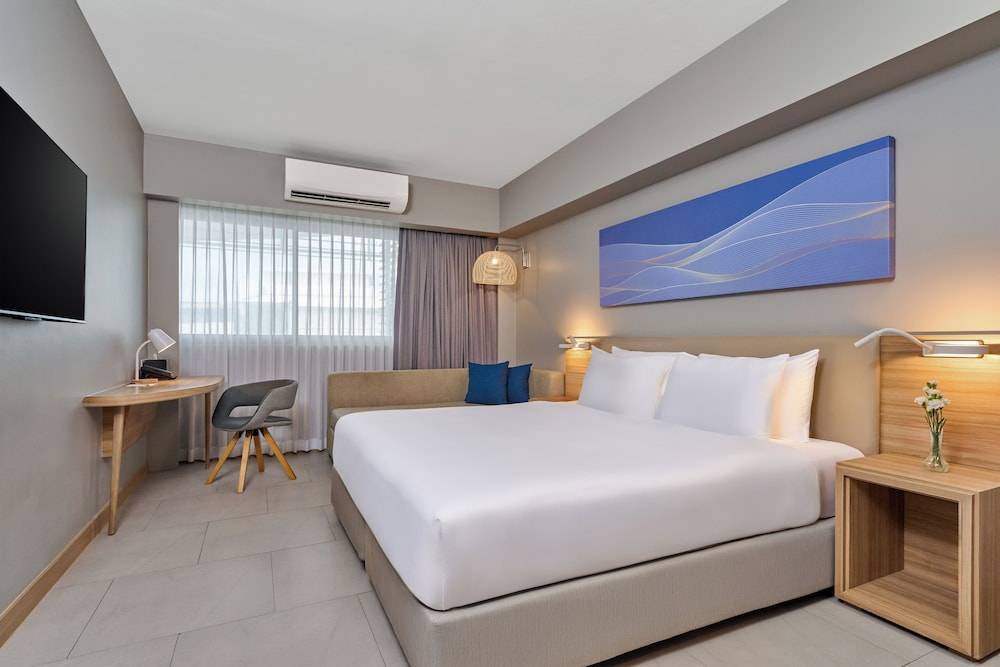 Mercure Phuket Patong Journeyhub 2