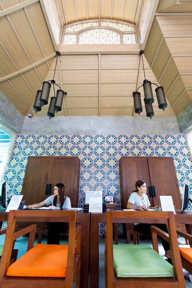 Ramaburin Resort Patong - Walking distance to the Beach 2