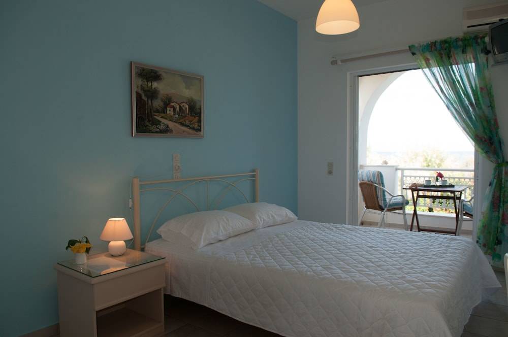 Stefania Apartments 2