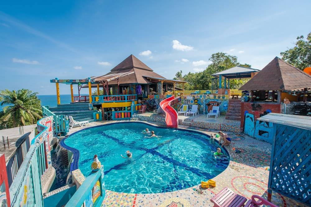 Varinda Resort 1