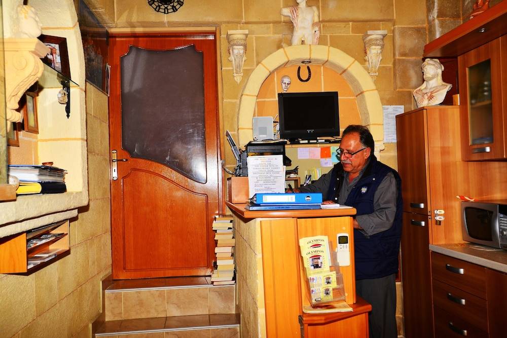 Olympos Pension 2