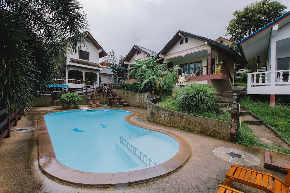 Kataonsea bungalows 1