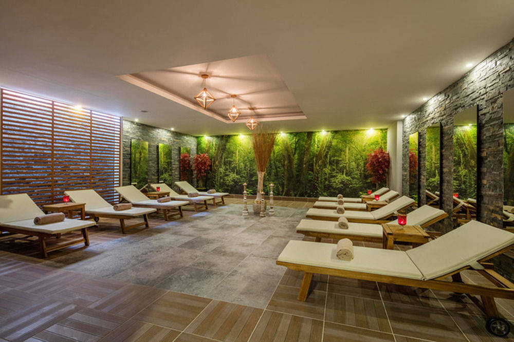 Selge Beach Resort & Spa 1