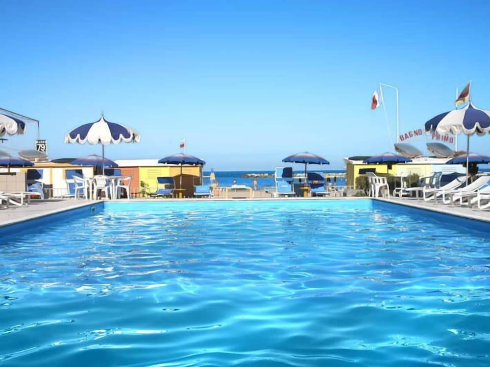 Hotel Italia 1
