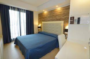 Prince Franklyn Hotel 1