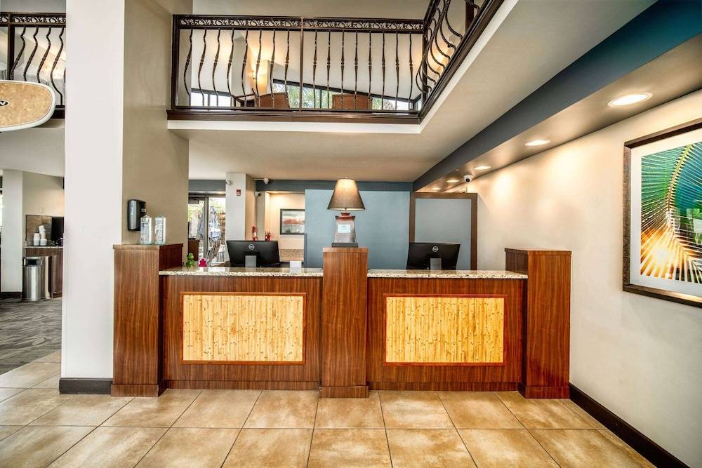 La Quinta by Wyndham Cocoa Beach Oceanfront 2