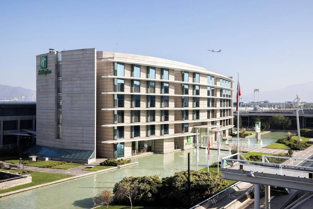 Holiday Inn SANTIAGO - AIRPORT TERMINAL by IHG 1