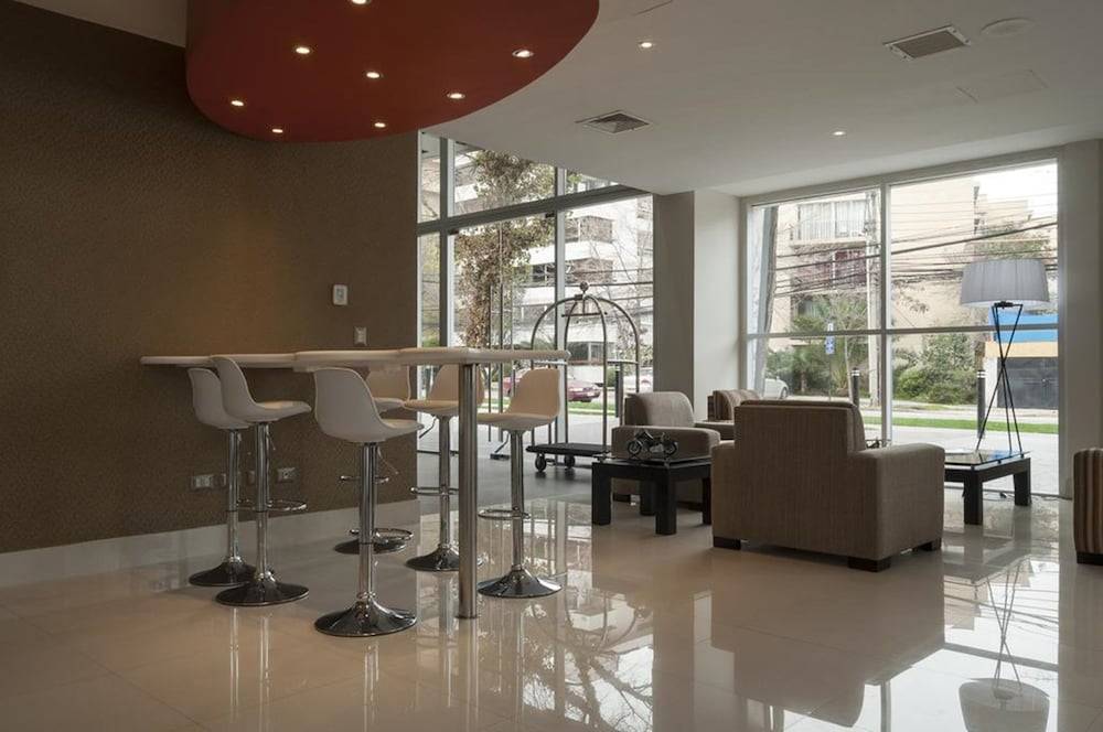 Hotel Diego de Almagro Providencia 2