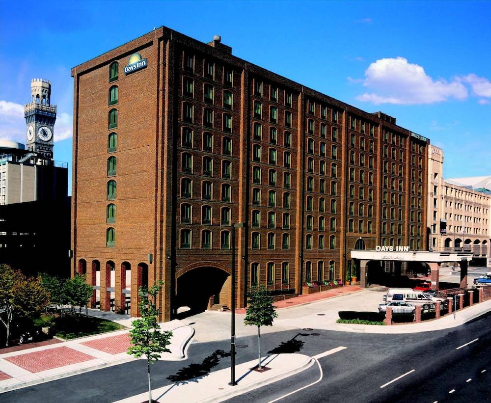 Days Inn by Wyndham Baltimore Inner Harbor 1