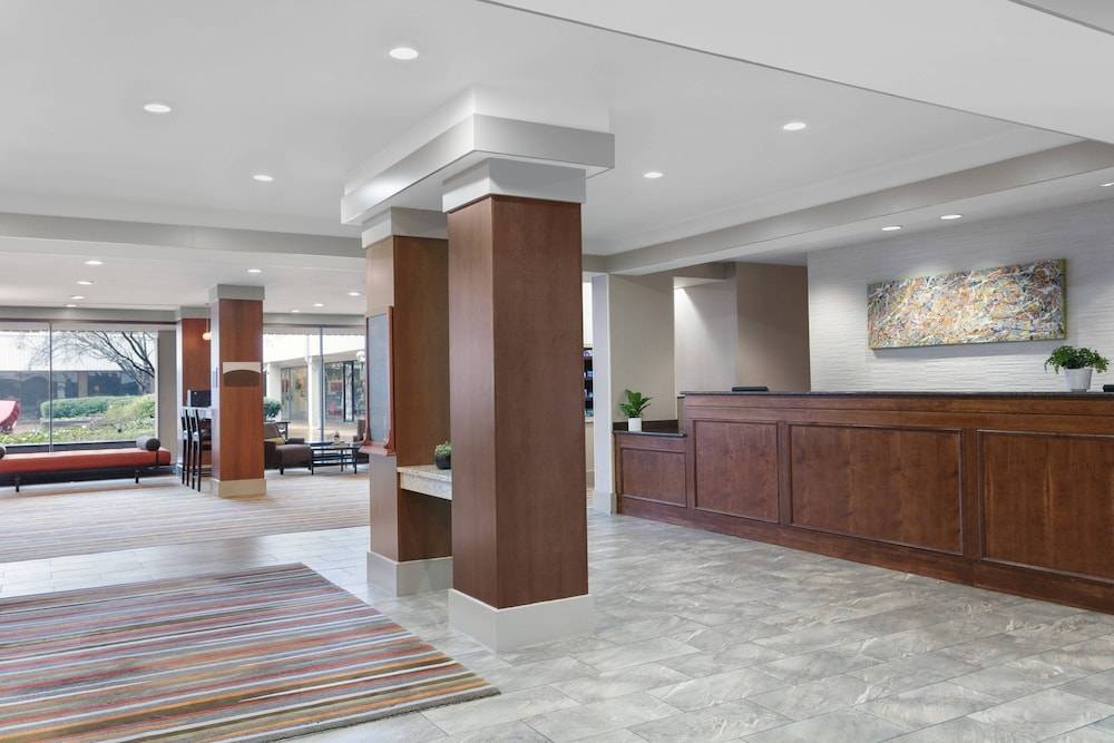 Delta Hotels by Marriott Baltimore North 2