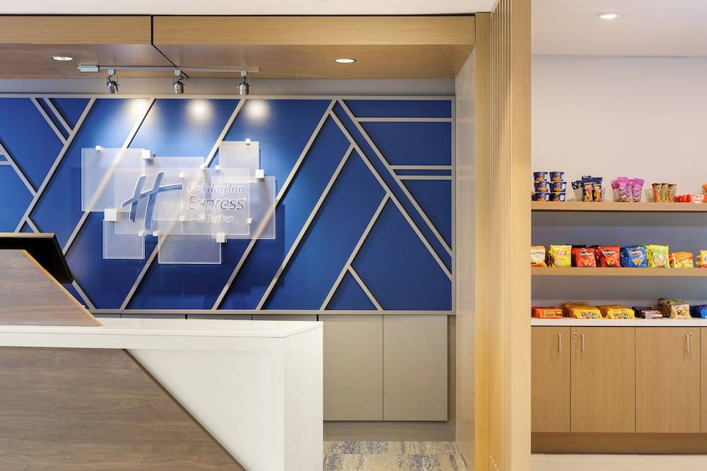 Holiday Inn Express BALTIMORE AT THE STADIUMS by IHG 2