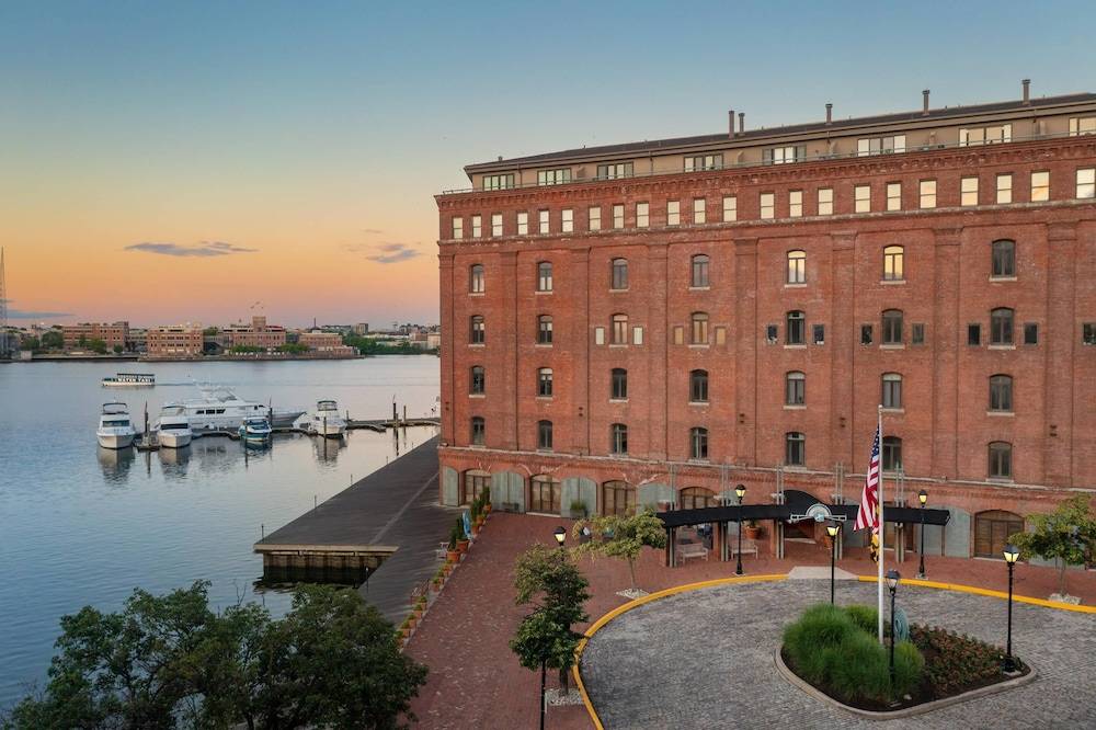 The Inn at Henderson's Wharf, an Ascend Collection Hotel 1