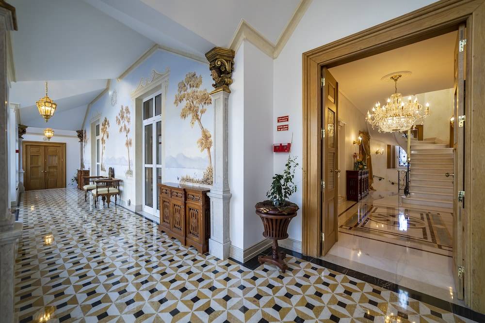 Sintra Marmoris Palace 2