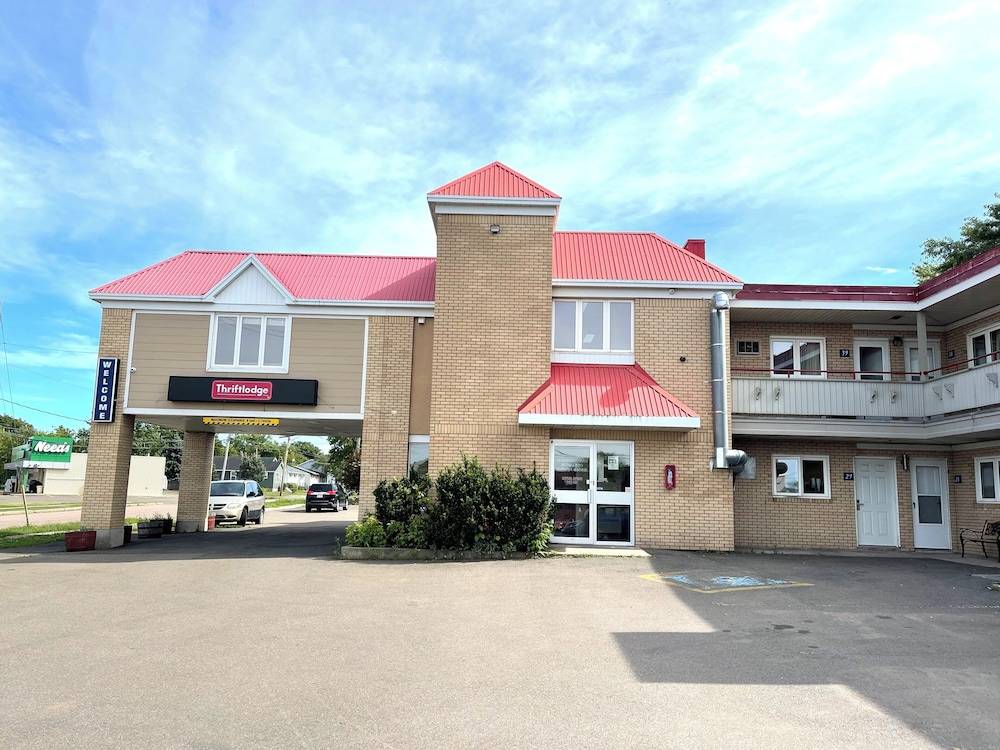 Thriftlodge by Wyndham Moncton 1