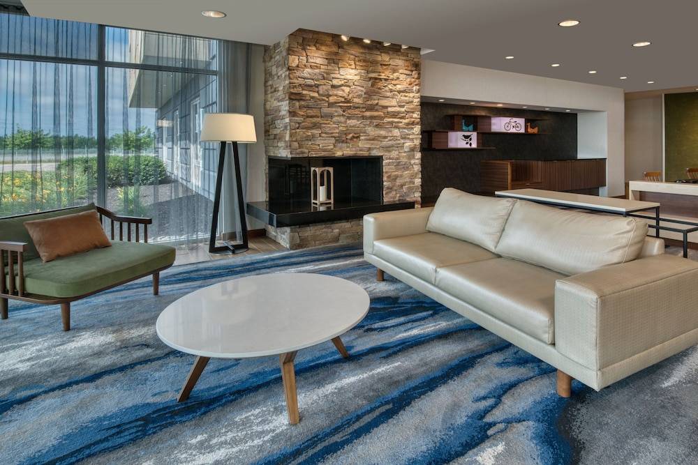 Fairfield Inn & Suites by Marriott Moncton 2
