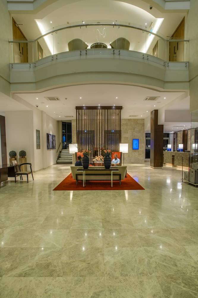 Crowne Plaza NAIROBI AIRPORT by IHG 2