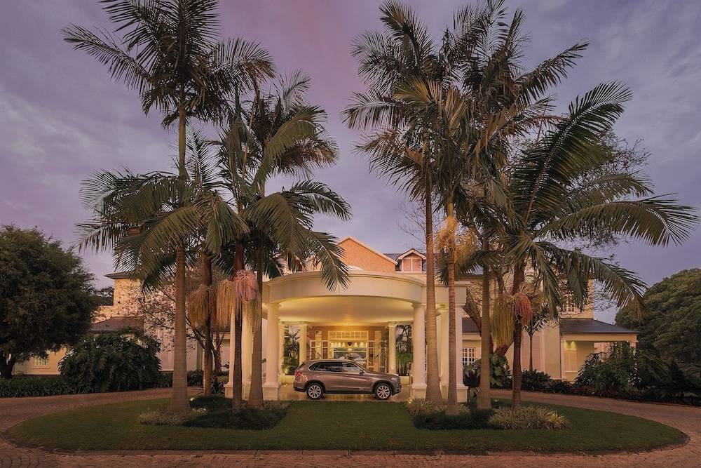 Hemingways Nairobi 2