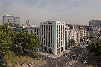 Motel One Düsseldorf-Hauptbahnhof 2