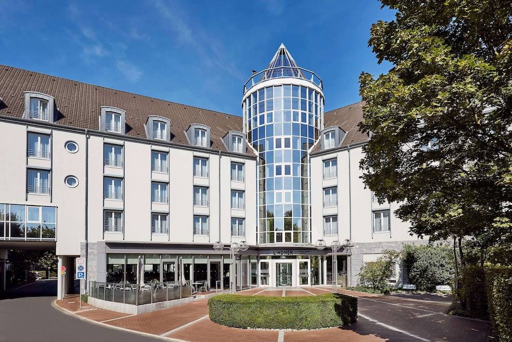 Lindner Hotel Dusseldorf Airport, part of JdV by Hyatt 1