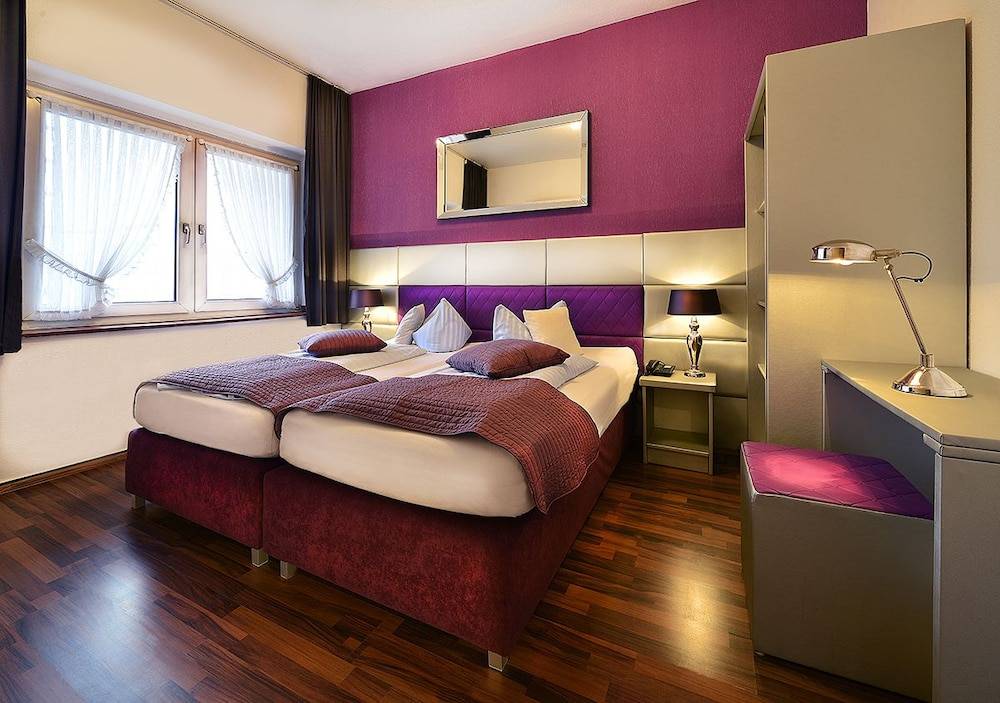 Hotel Am Wehrhahn 1