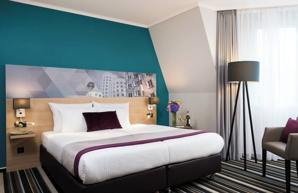 Leonardo Hotel Düsseldorf City Center 1