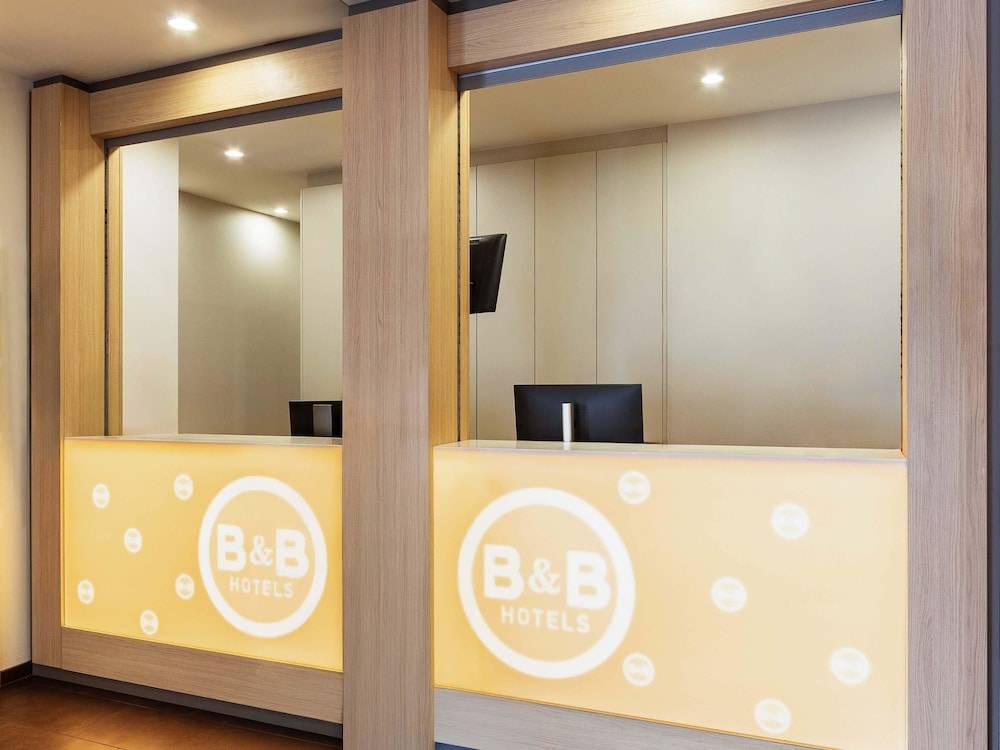 B&B HOTEL Düsseldorf-Mitte 2