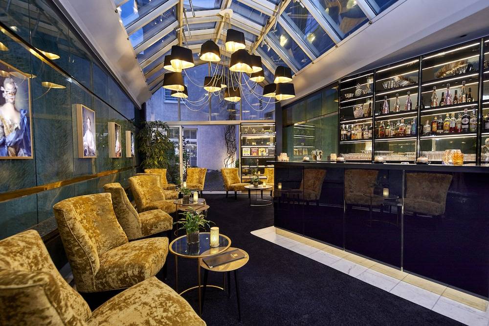 Das Carls Hotel 1
