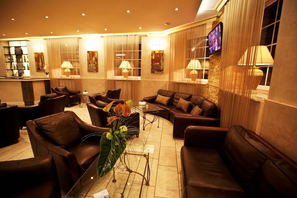 Apartments Atomis Hotel Düsseldorf City 2