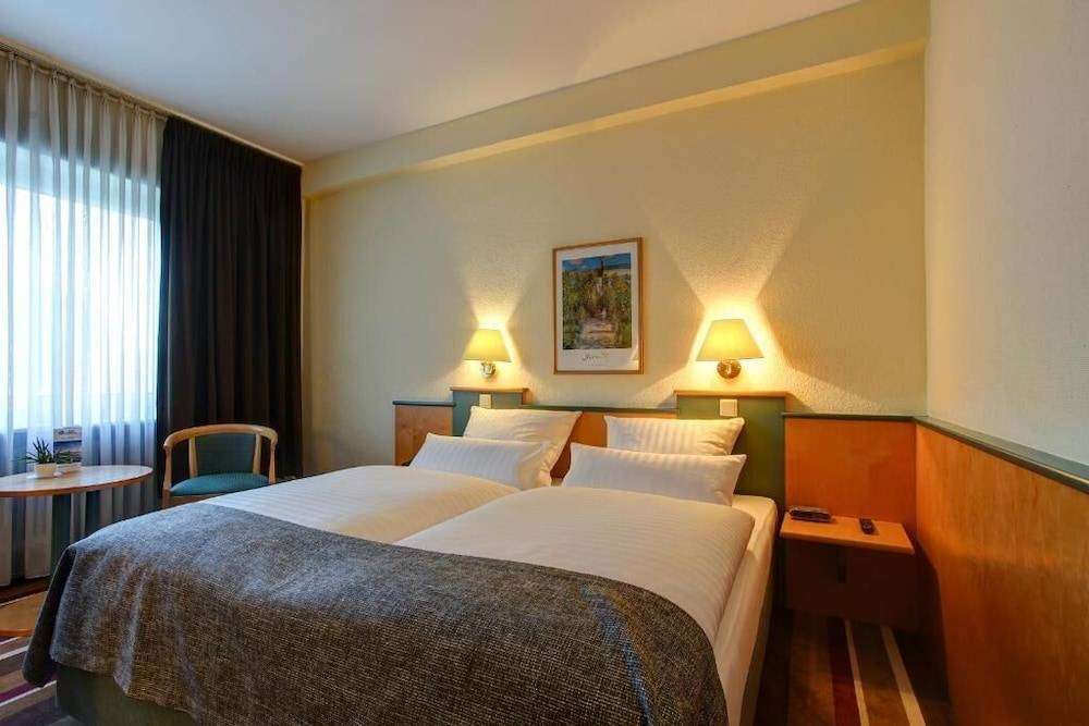 Hotel Ambassador Duesseldorf 2