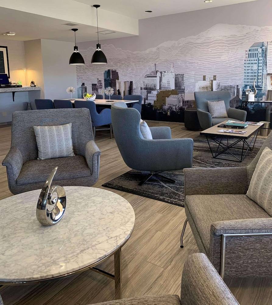 Radisson Hotel Colorado Springs Airport 2