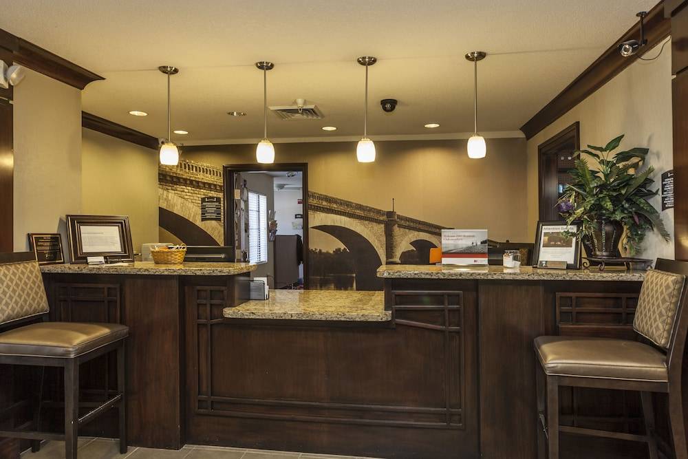 Staybridge Suites COLORADO SPRINGS NORTH by IHG 2