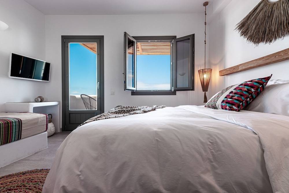 Bohemian Luxury Boutique Hotel, Adults Only 1