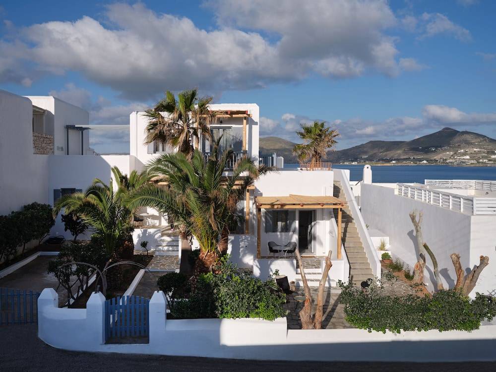 Ariti Seaside Residence 1