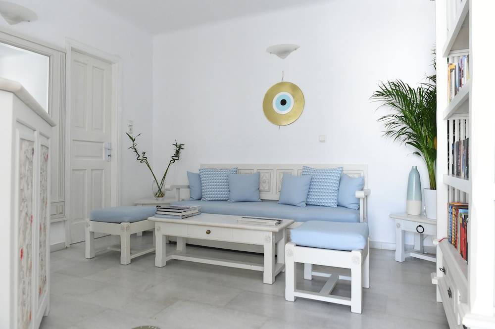 Anthos Apartments 2
